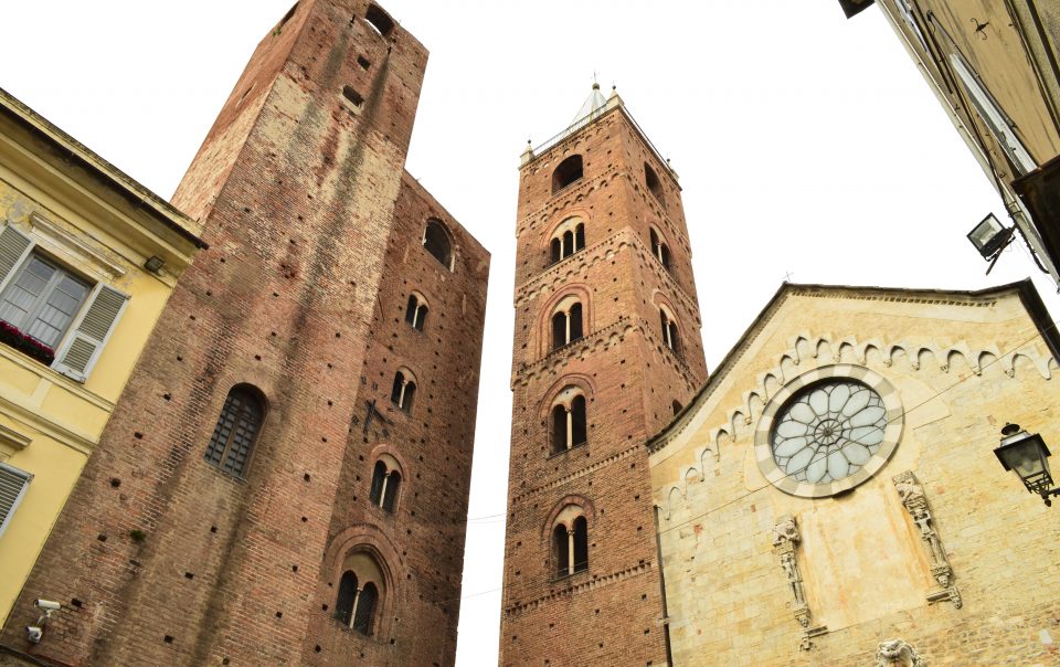 2 TORRI ALBENGA